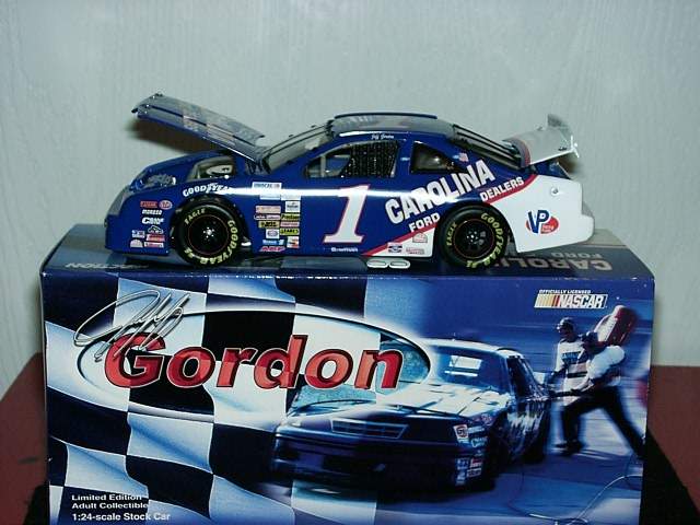 diecast car dealers
